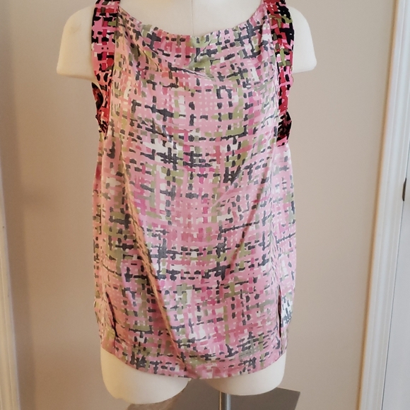 YSL authentic 🇨🇵100% silk tank top - Picture 1 of 4